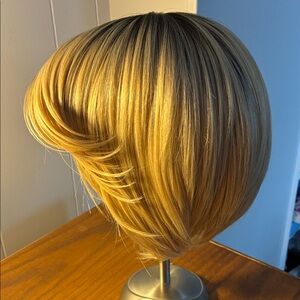 Blonde Layered Bob Wig w/ Dark Roots - Realistic Part, Shoulder Length